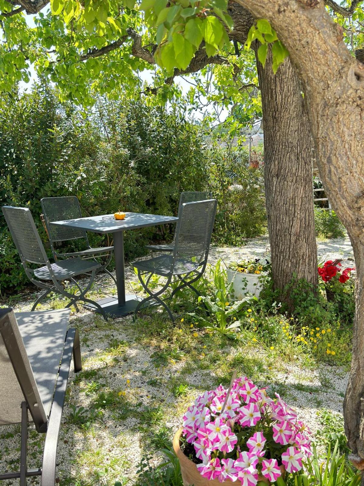 Trulli Resort Aia Piccola Альберобелло Екстер'єр фото